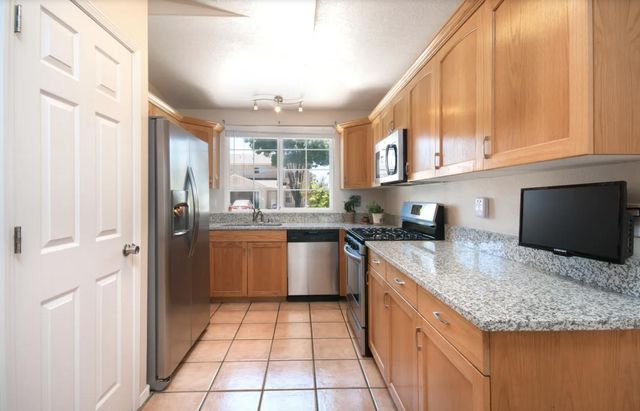 6705 El Modesto Court NE, Albuquerque, NM 87113