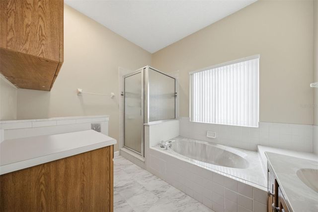 2023 DARLINGTON OAK DRIVE, Seffner, FL 33584