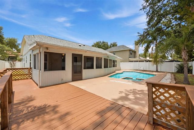 2023 DARLINGTON OAK DRIVE, Seffner, FL 33584