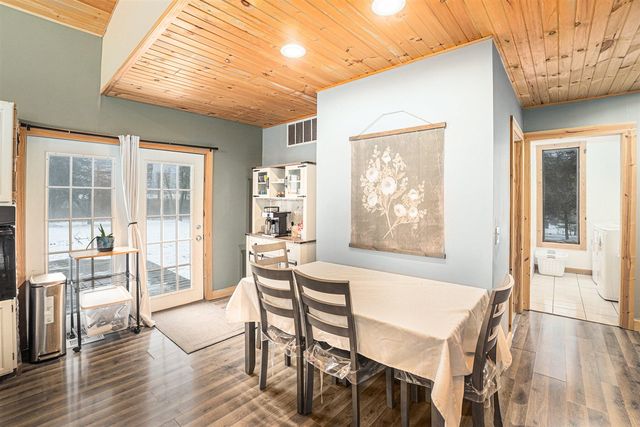 323 S Truhn Road, Fowlerville, MI 48836