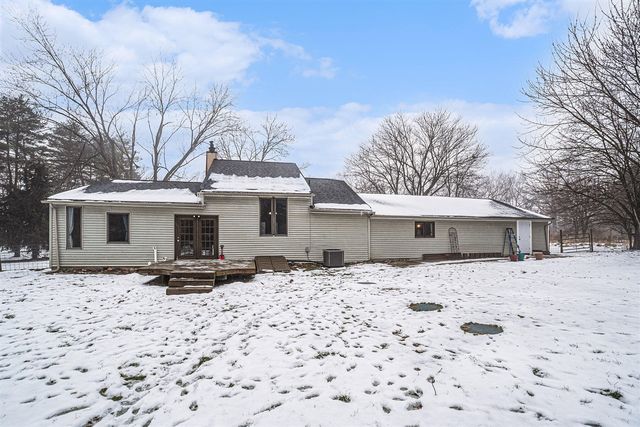 323 S Truhn Road, Fowlerville, MI 48836