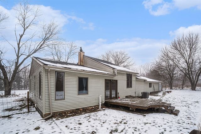 323 S Truhn Road, Fowlerville, MI 48836