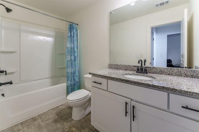 73 South Auburn Landing Place, Auburn, GA 30011