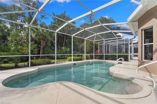 1717 Winding Oaks WAY, Naples, FL 34109
