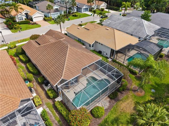 1717 Winding Oaks WAY, Naples, FL 34109
