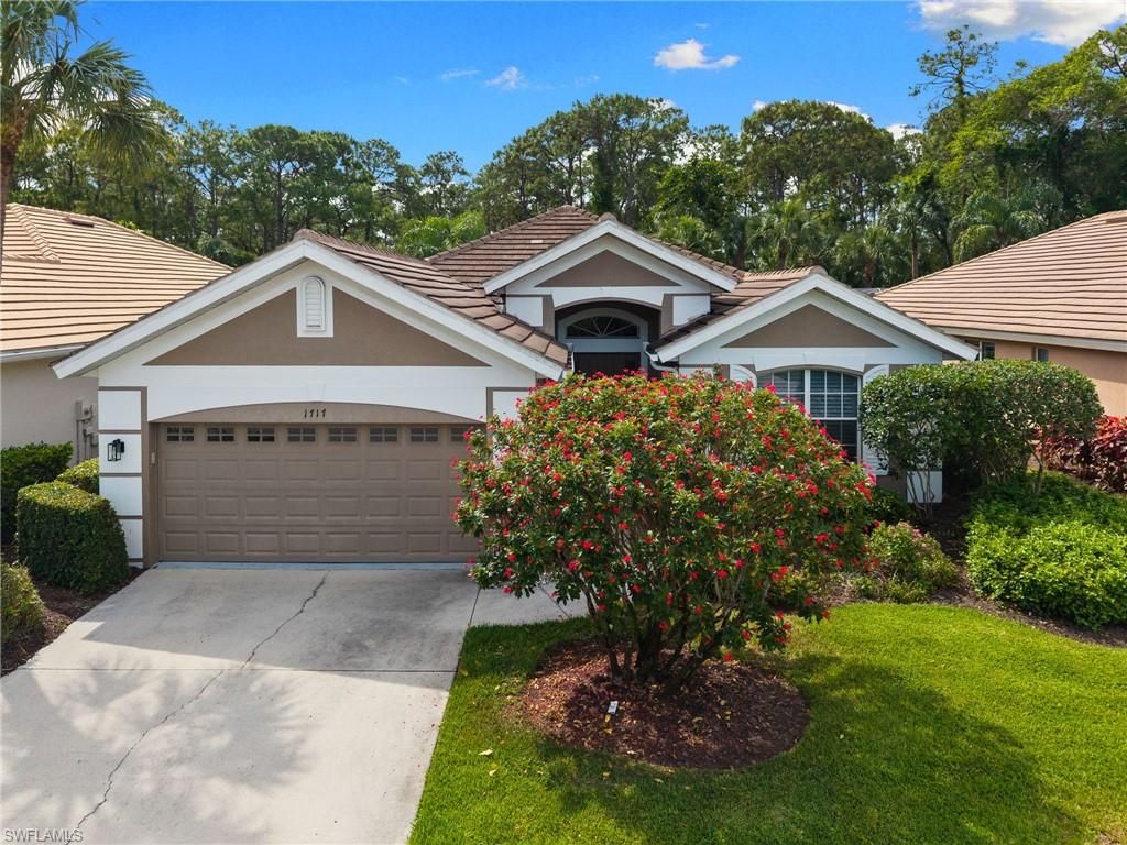 1717 Winding Oaks WAY, Naples, FL 34109