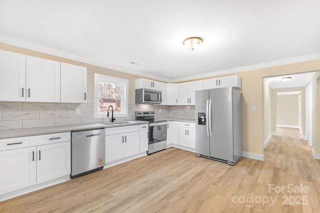 636 Central Drive NW, Concord, NC 28027