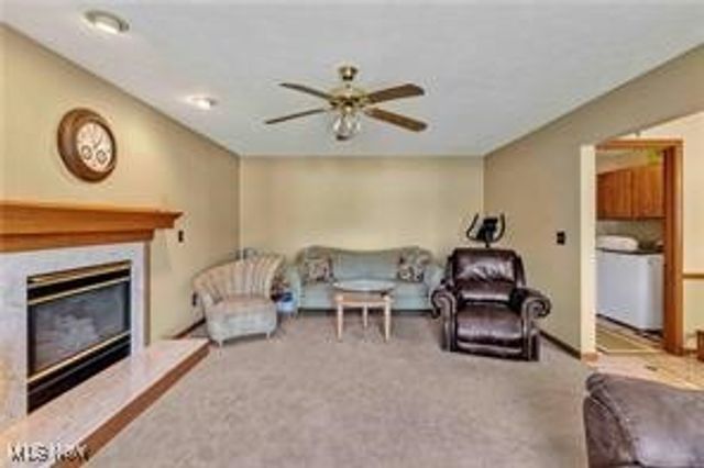 1030 Guadalupe Drive, Parma, OH 44134