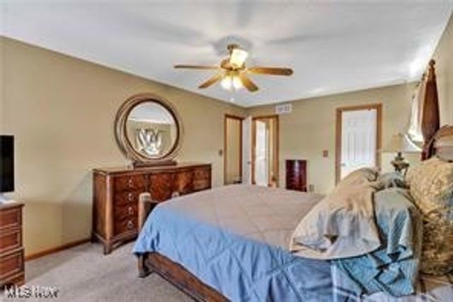 1030 Guadalupe Drive, Parma, OH 44134