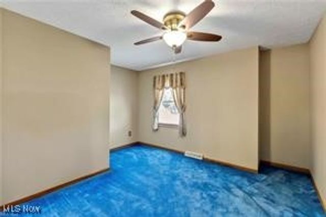 1030 Guadalupe Drive, Parma, OH 44134