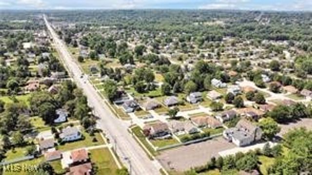 1030 Guadalupe Drive, Parma, OH 44134