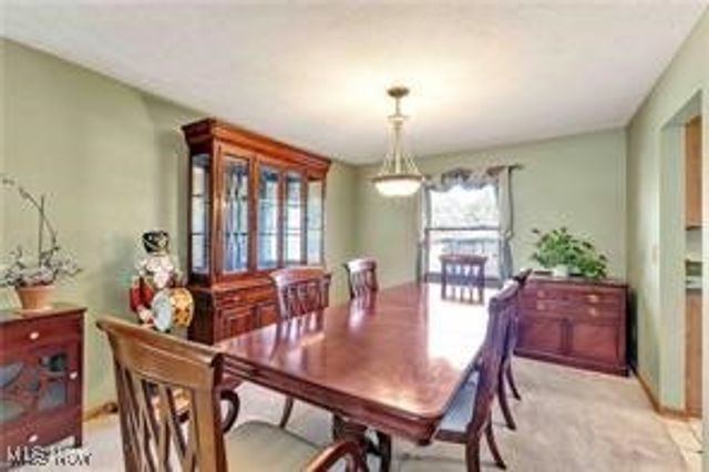 1030 Guadalupe Drive, Parma, OH 44134