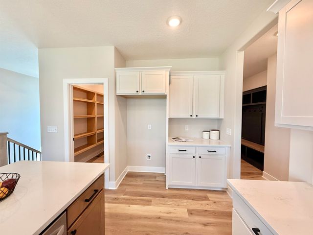 2531 S Clear Creek St, Wichita, KS 67230