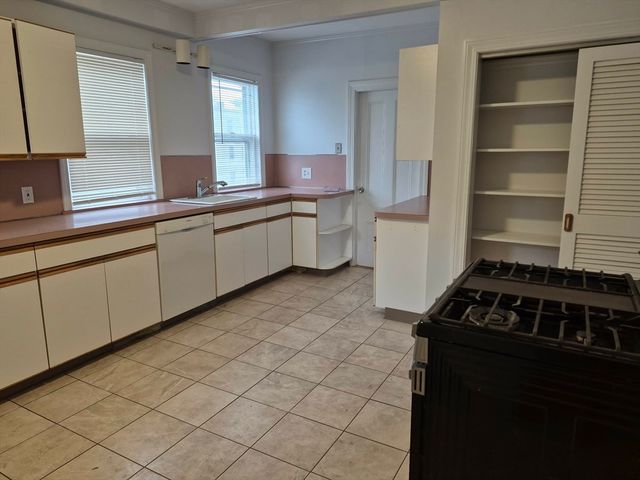 247-249 Park Street 2, Boston, MA 02124