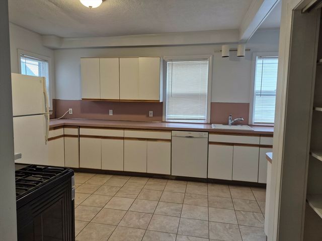 247-249 Park Street 2, Boston, MA 02124