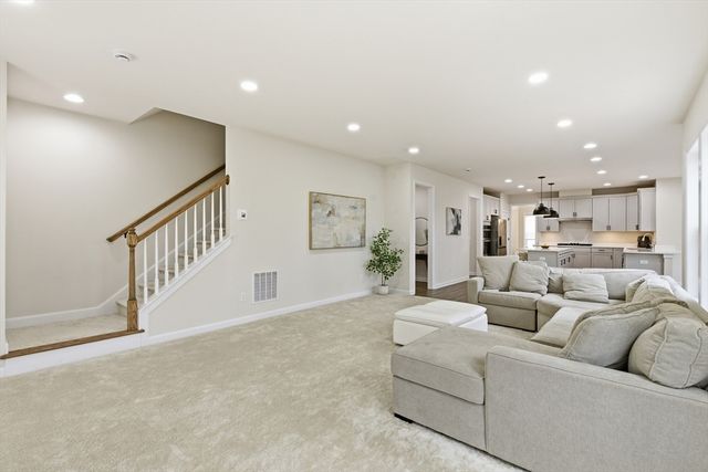 5 Dylan Way, Grafton, MA 01519