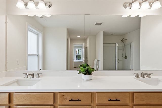 5 Dylan Way, Grafton, MA 01519