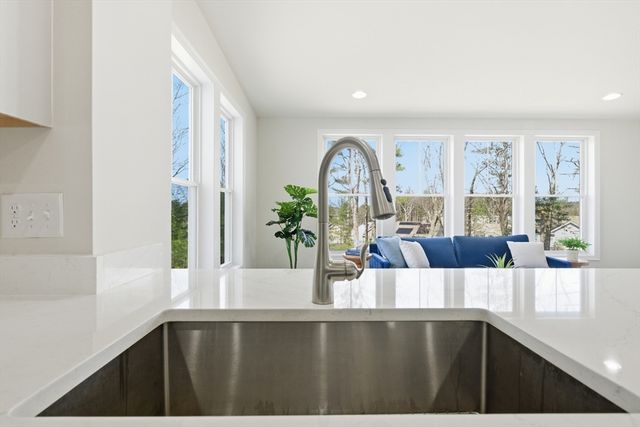 5 Dylan Way, Grafton, MA 01519