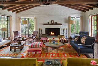 2840 Seattle Drive, Los Angeles, CA 90046