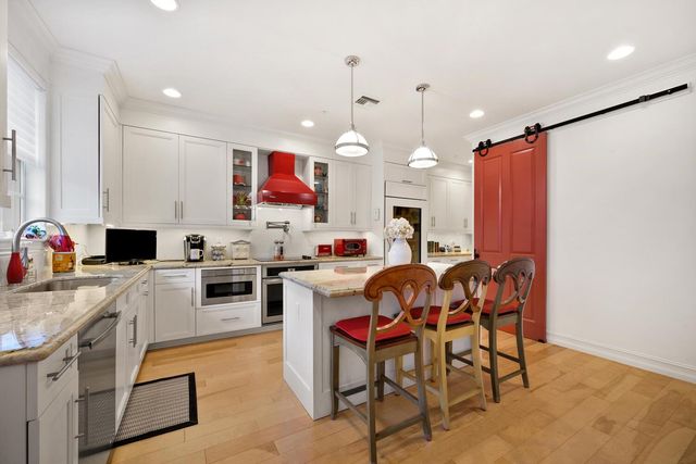 112 S Cannery Row Circle, Delray Beach, FL 33444