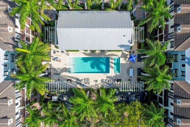 112 S Cannery Row Circle, Delray Beach, FL 33444