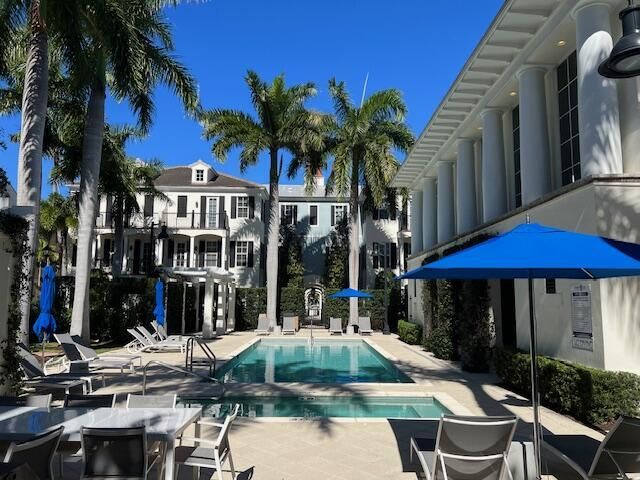 112 S Cannery Row Circle, Delray Beach, FL 33444