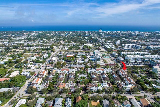 112 S Cannery Row Circle, Delray Beach, FL 33444