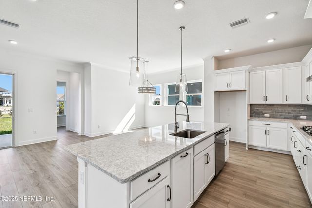 5583 LUMBER MILL Road, Jacksonville, FL 32224