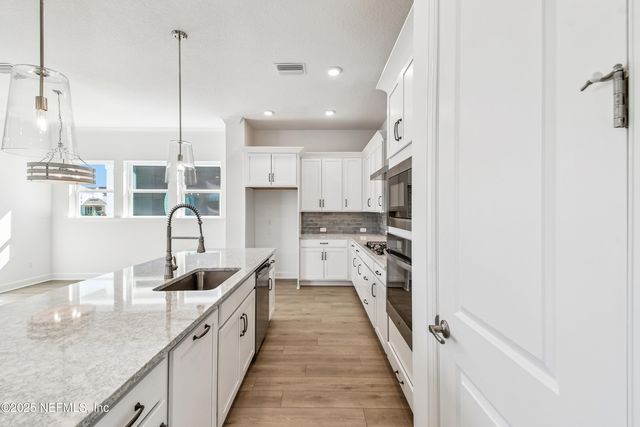 5583 LUMBER MILL Road, Jacksonville, FL 32224