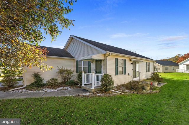 38 PLANTERS RUN CT, Dover, DE 19901