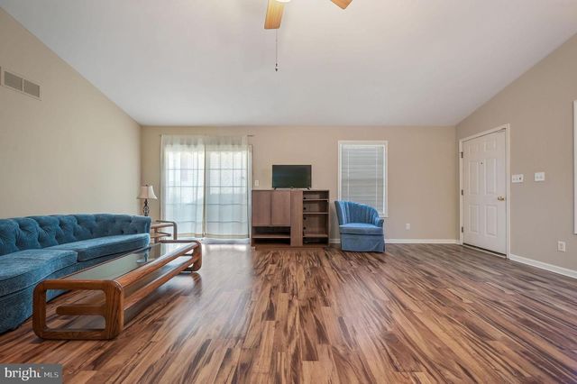 38 PLANTERS RUN CT, Dover, DE 19901