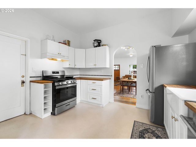 5815 N Delaware Ave, Portland, OR 97217