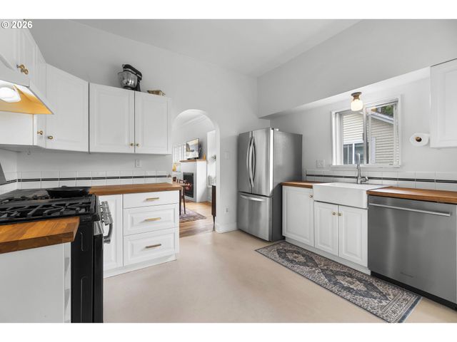 5815 N Delaware Ave, Portland, OR 97217