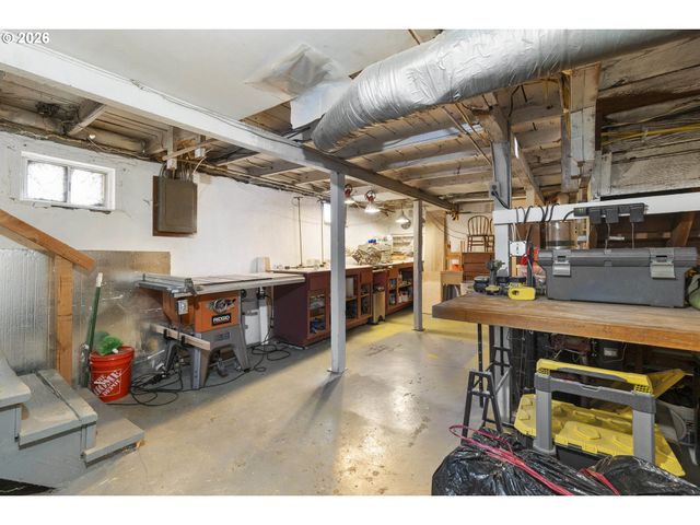 5815 N Delaware Ave, Portland, OR 97217