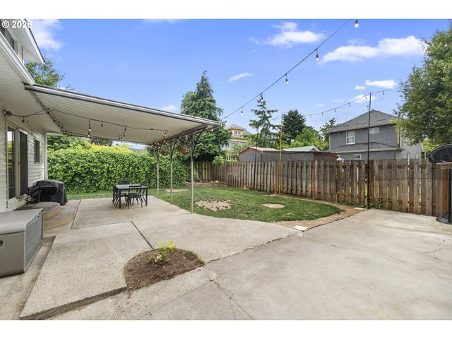 5815 N Delaware Ave, Portland, OR 97217