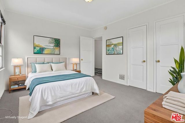 310 N St Andrews Place, Los Angeles, CA 90004