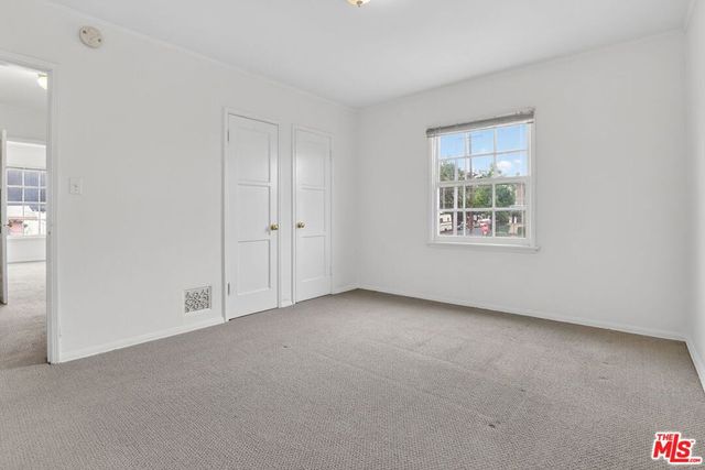310 N St Andrews Place, Los Angeles, CA 90004