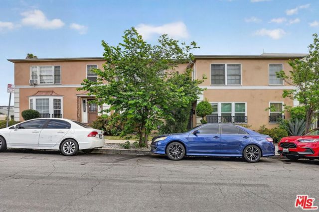 310 N St Andrews Place, Los Angeles, CA 90004