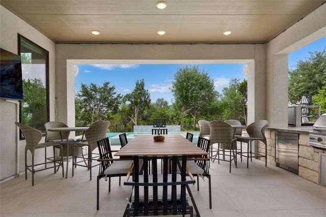 17917 Davenport Divide CT, Austin, TX 78738