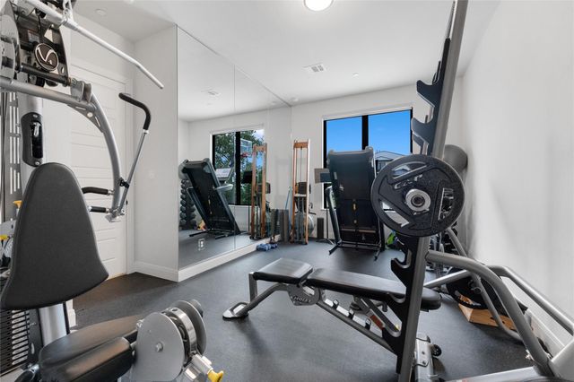 17917 Davenport Divide CT, Austin, TX 78738