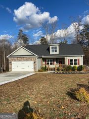 184 Haybrook Drive, Cleveland, GA 30528