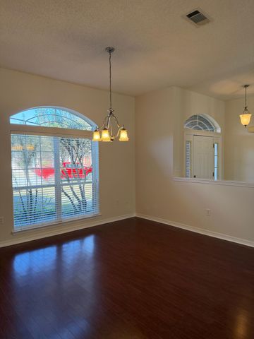 4227 Shadow Lane, Niceville, FL 32578