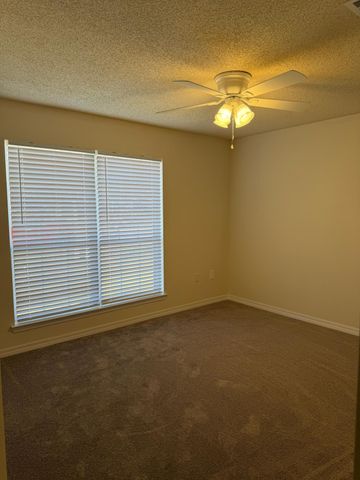 4227 Shadow Lane, Niceville, FL 32578