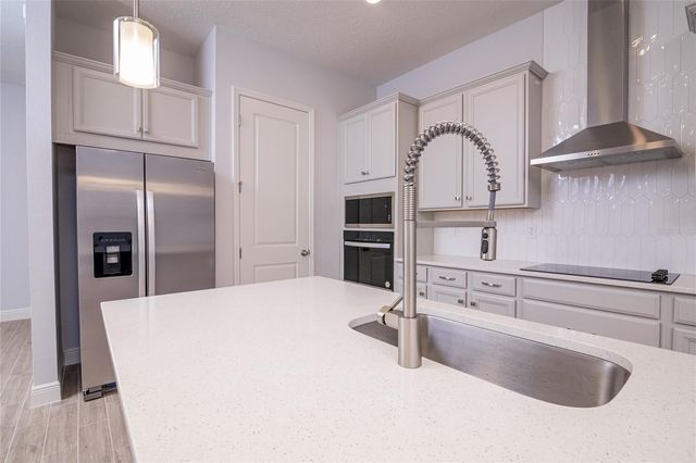 6487 CYRILS DRIVE, St Cloud, FL 34771