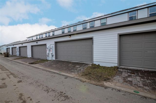 6487 CYRILS DRIVE, St Cloud, FL 34771