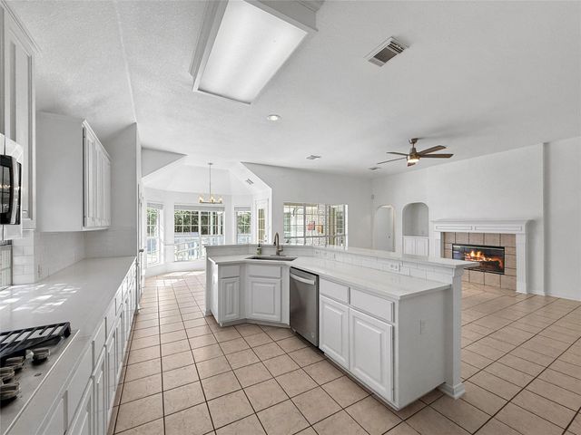 3008 Burks LN, Austin, TX 78732
