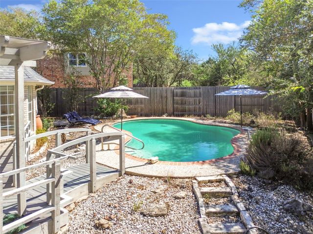 3008 Burks LN, Austin, TX 78732