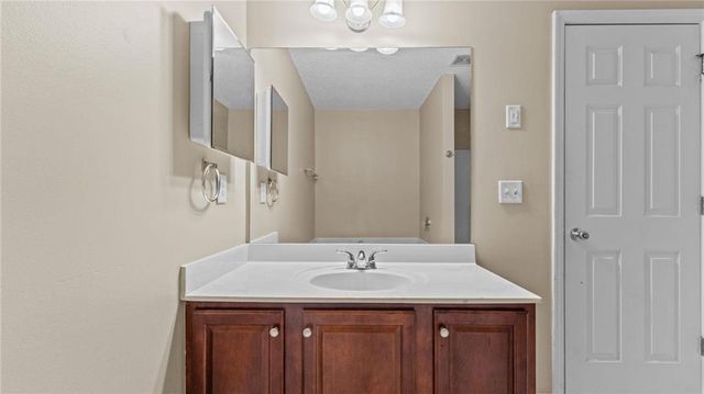 2611 Haligan Point, Riverdale, GA 30296