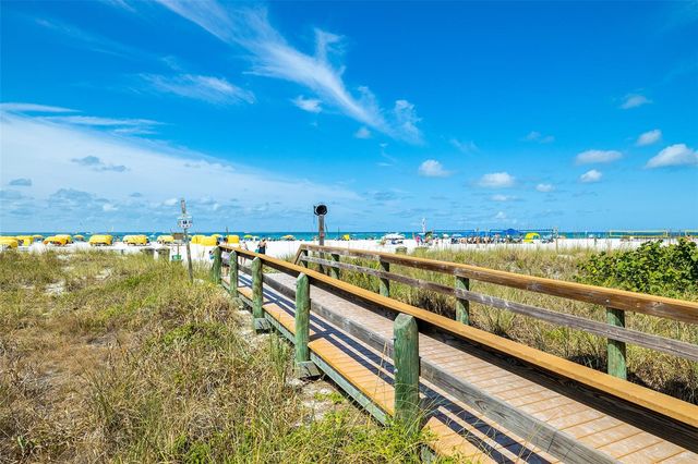505 67TH AVENUE 5, St Pete Beach, FL 33706