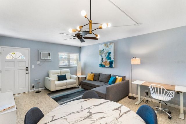 505 67TH AVENUE 5, St Pete Beach, FL 33706